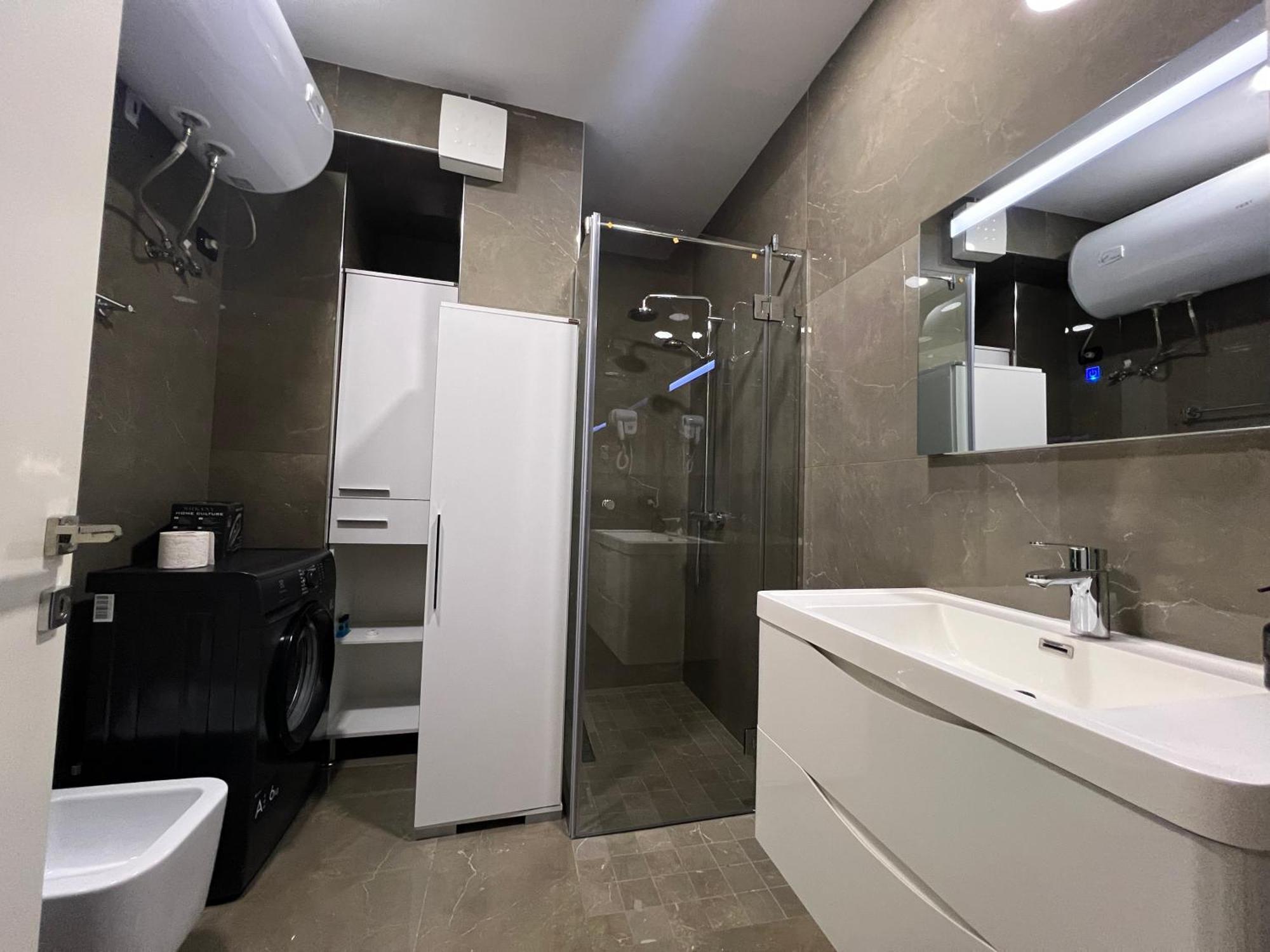 Downtown Grand Comfort Tiranë Ngoại thất bức ảnh